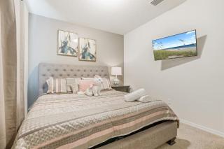 Luxury 5BDR House woth pool - 8863 - 1