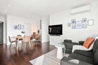 Sunny Richmond Escape 2BR and Large Balcony - Melbourne - 5