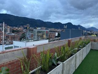 Well-lit apartment - Bogotá - 1