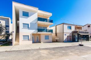 Apartment Brcina - Vir - 0