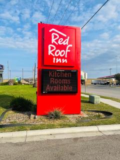 Red Roof Inn Corpus Christi North - Near Downtown - 5