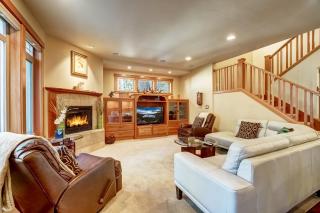 Stunning Forest Retreat - Walk to upper Truckee river - South Lake Tahoe - 8