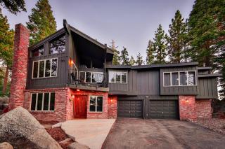 Sunset Cove Chic Tahoe Retreat - Glenbrook - 0