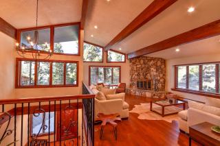 Sunset Cove Chic Tahoe Retreat - Glenbrook - 4