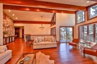 Sunset Cove Chic Tahoe Retreat - Glenbrook - 3