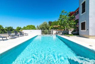 Family friendly house with a swimming pool Krnica - Marcana - 3029 - 3