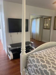 Casa Lago - Cape Coral - 1