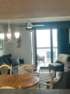 Oceanfront Waterpointe 1 Unit 806 3 bedroom 2 bath Balcony Pools - North Myrtle Beach - 3