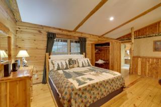 4 Mi to Beaver Lake Peaceful Log Cabin with Deck! - Eureka Springs - 5