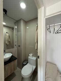 Modern 3BR 2Bath Apt w Pool Grill Zone Miraflores - Lima - 3