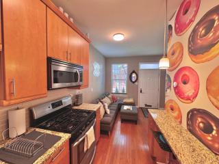 Modern-Chic Living in the Heart of Center City - 8