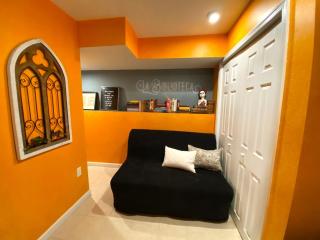 Modern-Chic Living in the Heart of Center City - Philadelphia - 5