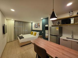 The Hood 102, Modern and Luxury Apartments - Bogotá - 6