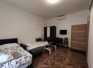 Apartment VS - 5