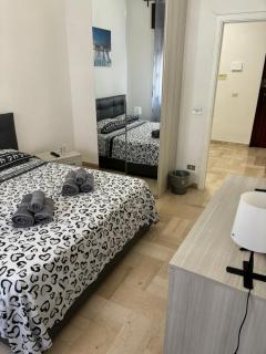 Sisters Luxury Apartmenst - Bari - 3