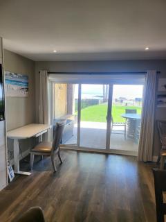 JUS RI Lakefront accommodation - Fort Erie - 6