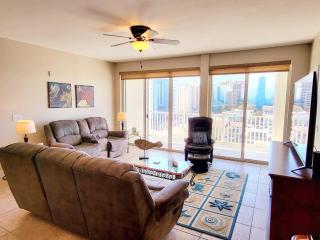 Sleeps 12-3 Bedrooms-7 Beds-3 Bath-Great Views-1700 SqFt - North Myrtle Beach - 7