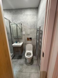 2 Bed Duplex with En-suite 5 mins walk from city centre - Leeds - 7