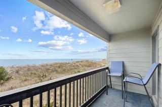Sea Cabin Unit Unit 104-Oceanfront-Sleeps 4-1bedroom-1bath - North Myrtle Beach - 9