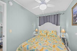 Sea Cabin Unit Unit 104-Oceanfront-Sleeps 4-1bedroom-1bath - North Myrtle Beach - 7