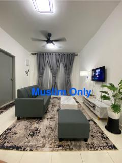 Puncak Damai Homestay Alor Gajah - Kampong Jelatang - 0
