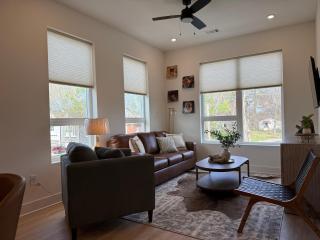 The Lyric Loft by Stay Local Nashville - 4