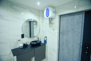 Babonys Apartment - Kumasi - 7