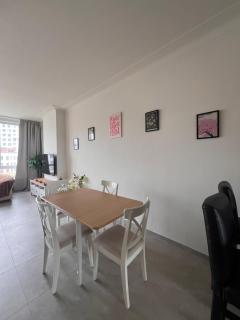Cozy Feels, Central Vibes - Anversa - 2
