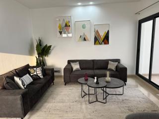 Nice F2 with new, modern furniture in Mermoz - Dakar - 7