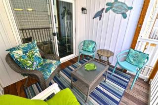 Ocean View Windy Village Unit 2B 2 bedroom 2 bath Sleep 6 Pool - Myrtle Beach - 4