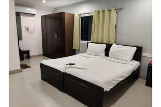 Collection O Jubilee Banjara Suites - Hyderabad - 4