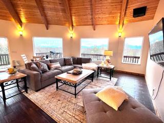 Majestic View Roundhouse - Peace Room - 2