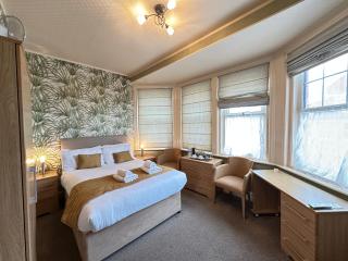 Devonia Express - Eastbourne - 2
