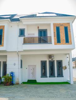 Lekki 3 Bedrooms Furnished Home Ensuite Stylish & Comfortable - Lekki - 4