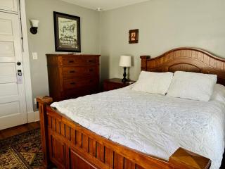 Hudson House Bed and Breakfast - Wheatland - 9