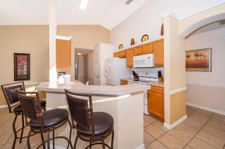 Lesa's Disney Vacation Home - 2