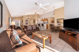 Lesa's Disney Vacation Home - 4