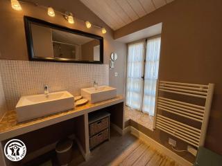 Gîte charmant et équipé avec terrasse, proche de la mer à Talmont-Saint-Hilaire - FR-1-426-328 - 1