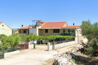Apartments with a parking space Bilice, Krka - 24275 - Šibenik - 8