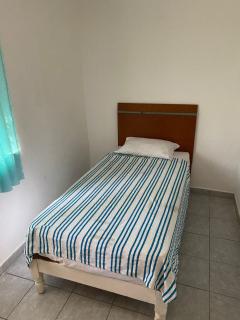 Costa Ayala casa para 18 personas a cuadra y media de la playa - Los Ayala - 2