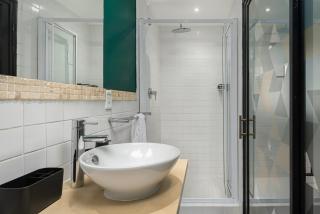 Designer City Retreat - 6