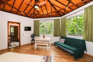 Casa em Moeda-MG - 3