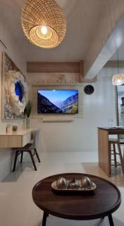 Stylish and Comfy 1 BDR Unit in Royal Oceancrest - Lapu Lapu City - 0
