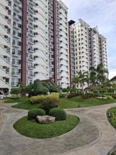 Stylish and Comfy 1 BDR Unit in Royal Oceancrest - Lapu Lapu City - 1