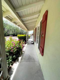 Sierra Pelona Motel - Santa Clarita - 7