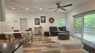 Delux Country Cabin - Pet Friendly - Piney - 7