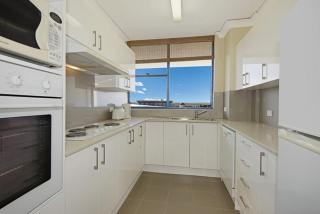 St Tropez 43 - 2 Bedroom Apartment with Pool - 2