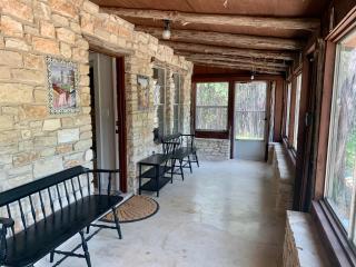 Charming Blanco Riverfront Cottage - 1