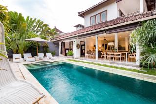 Sari Temuku Villa - Seminyak - 0