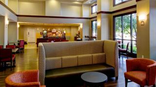 Holiday Inn Express & Suites Sioux City-South by IHG - Sioux City - 1